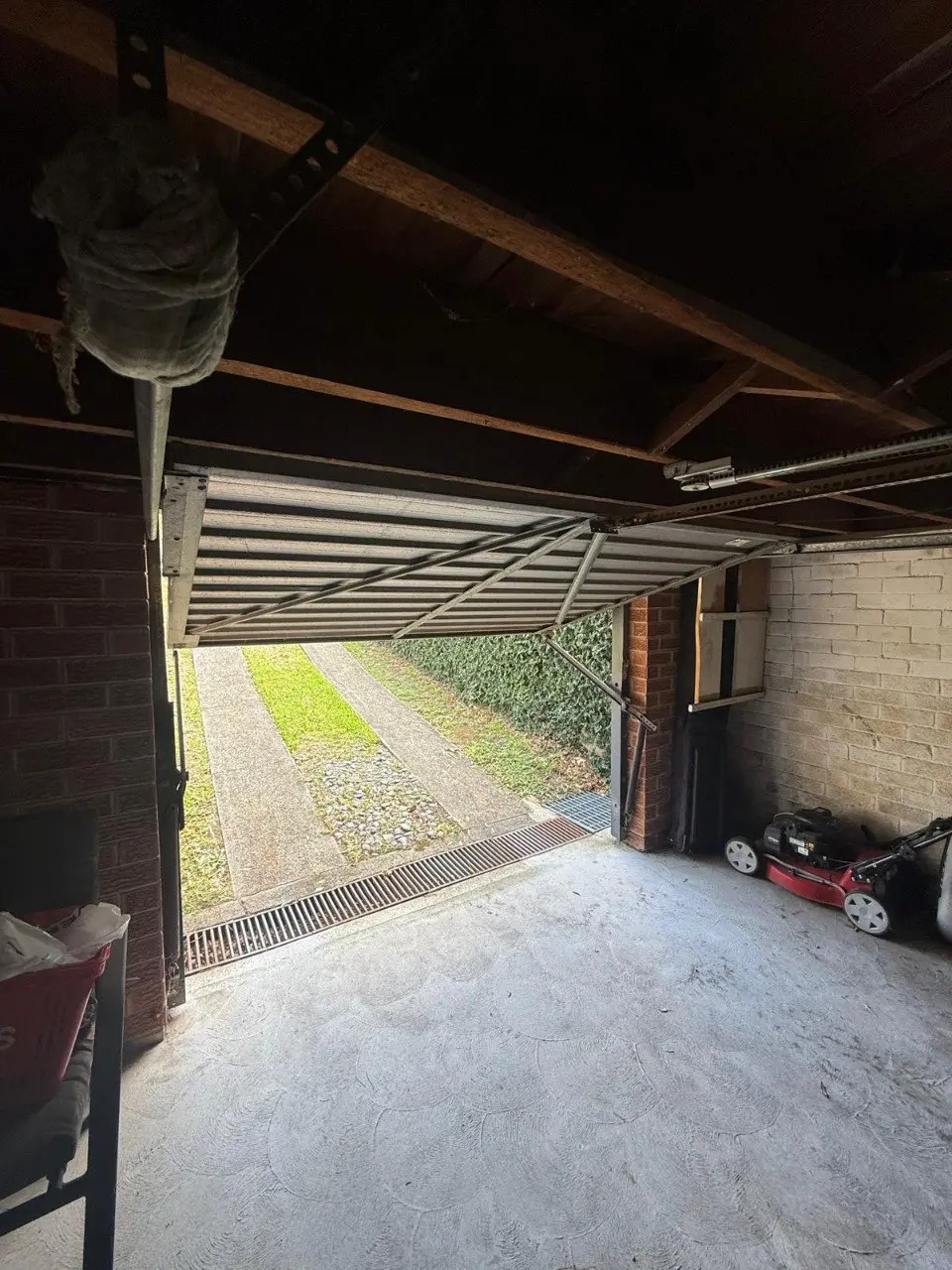 Tilt Garage Doors